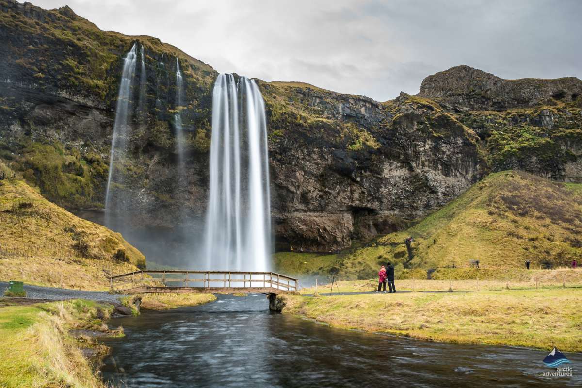 Seljalandsfoss-Waterfall-South-Coast-Iceland-4