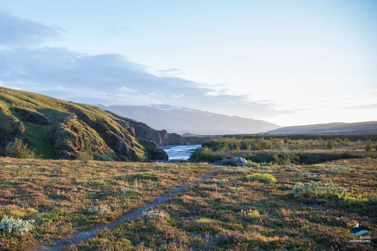 Markarfljot-lake-trek-Laugavegur-Iceland
